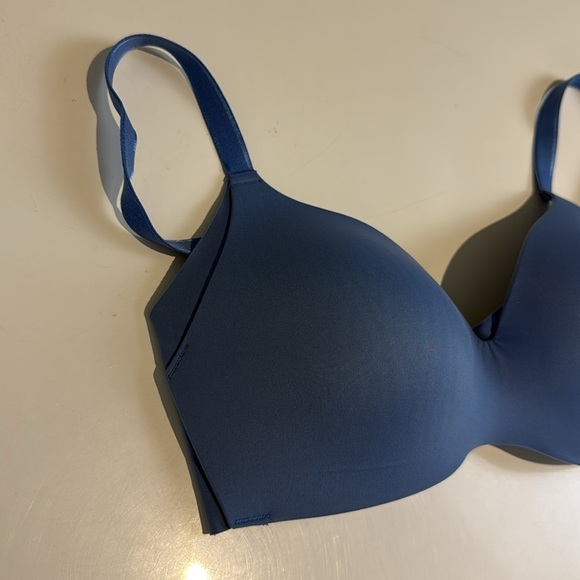 Knix Wingwoman Contour Wireless bra Blue Size 1 - Picture 2 of 7